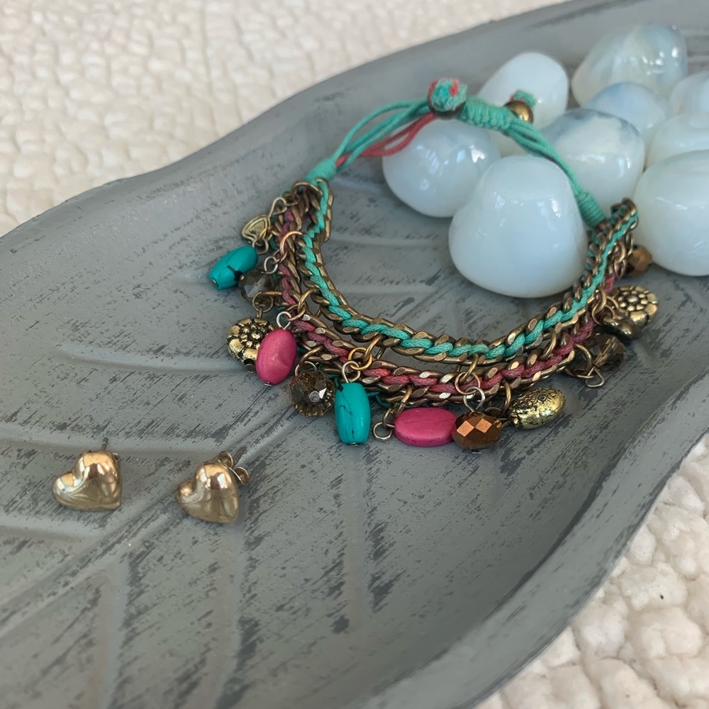 💕Bracelet & heart studs💕